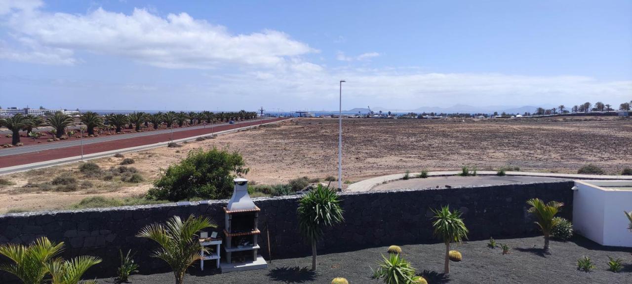 Villa Geneva - Relax Y Diversion Playa Blanca  Exterior foto
